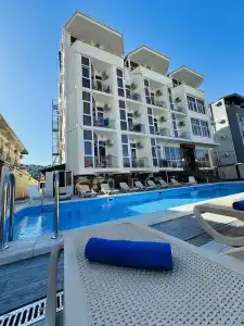 Lazurnoe Okno Guest House - 1