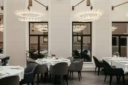 Cosmos Selection Saint-Petersburg Italyanskaya