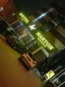 Marton Business - 32