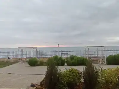 Morskaya Volna Guest house - 82