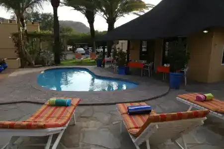 Capbon Guesthouse - 2