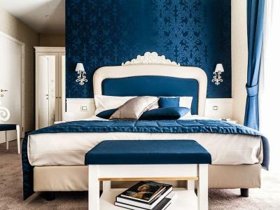 Leonardo Boutique Rome Monti - 8