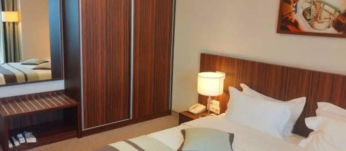 Spa Best Western Russian Manchester - 50