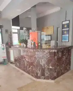 Cleopatra King Apart - 44