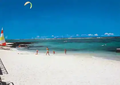 Le Peninsula Bay Beach Resort & Spa - 3