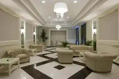 Leonardo Boutique Rome Monti - 1