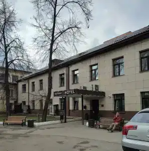 Kaufman Living Quarters - 5