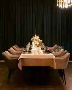 Chekhoff Moscow Curio Collection by Hilton - 40