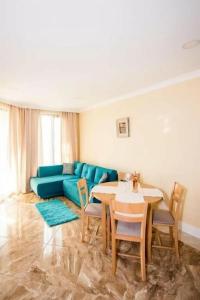 Burgas Beach Resort Apartments - 34