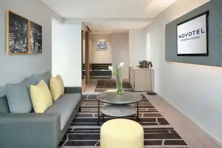 Novotel Jakarta Cikini - 4