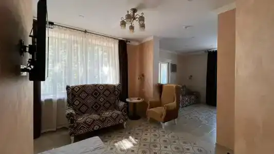 Marfuga Apart - - 66