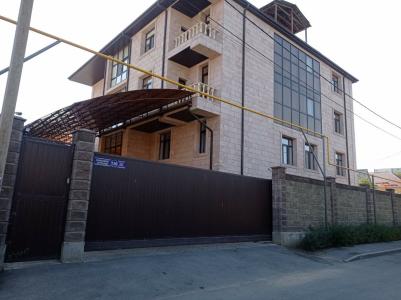 Central Asia Inn - 11