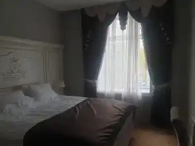 Imperial Palace - 36