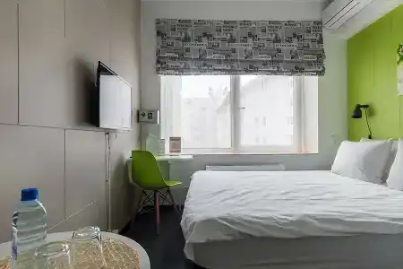 Live by Originals - 14