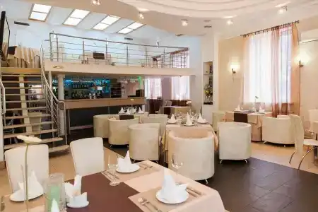 У Фонтана - 5