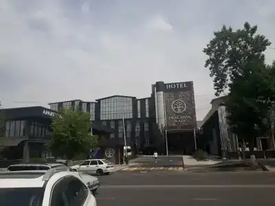 Tauke Khan Plaza - 26