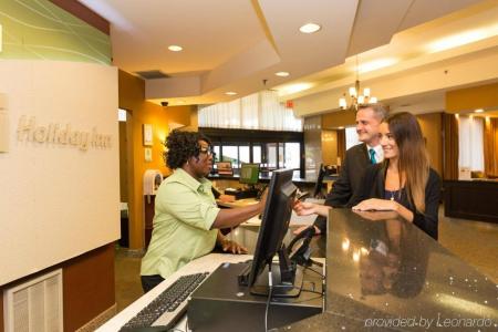 Holiday Inn Windsor - Ambassador Bridge - 13