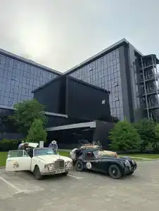 DoubleTree by Hilton - 29