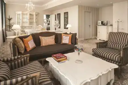 Ramada by Wyndham Kazan City Centre - 36