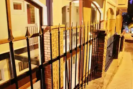 Red Fox Guesthouse - 28