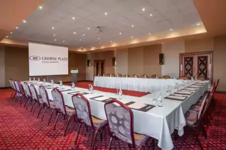 Crowne Plaza - Minsk, an IHG - 4