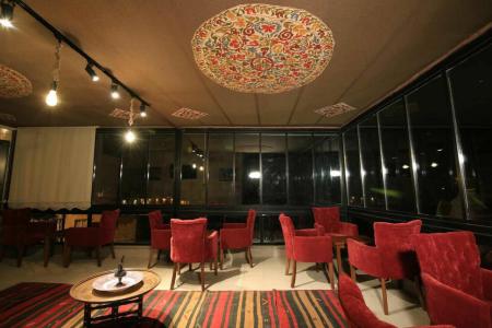 Caldera Cave & Restaurant - 11