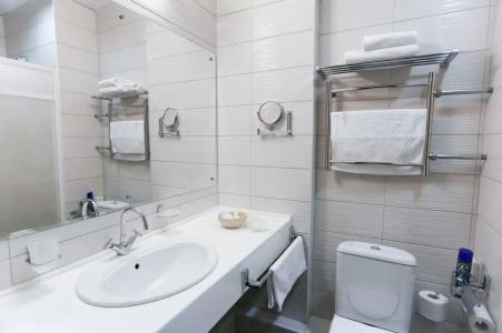 Spa Best Western Russian Manchester - 16