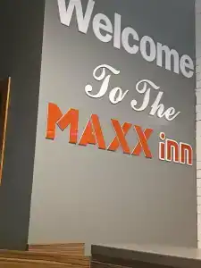 MAXX inn - 4