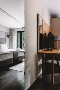 Neshalashi Lesnoy - 77