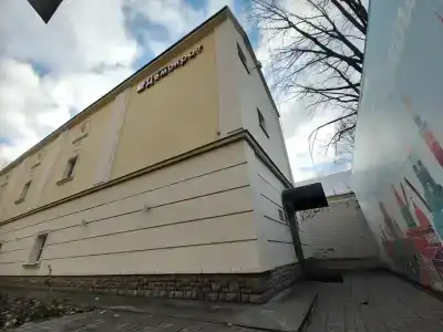 Democrat on Fontanka 104 2K - 32