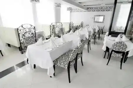 Охтинская - 15