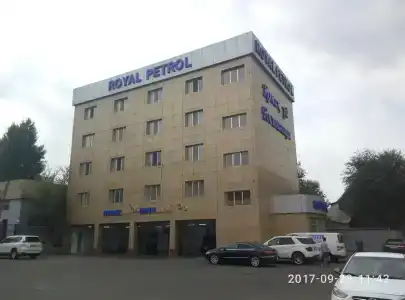 Royal Petrol - 28