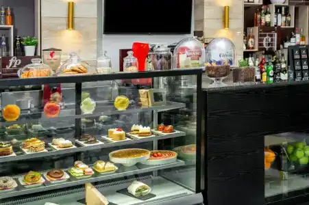 Courtyard by Marriott City Center - 25