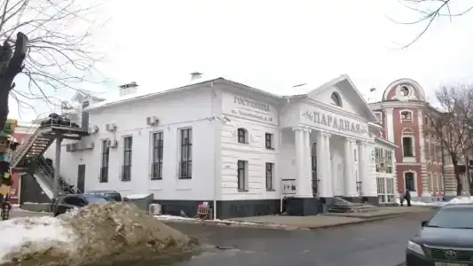 Парадная - 15