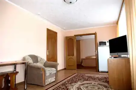 Sportivno-ozdorovitelnaya baza Kryzhovka - 1