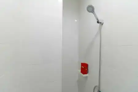 RedDoorz Plus @ Kapuk Business Park - 22