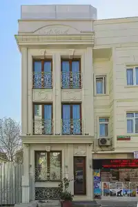 Ada Istanbul - 4