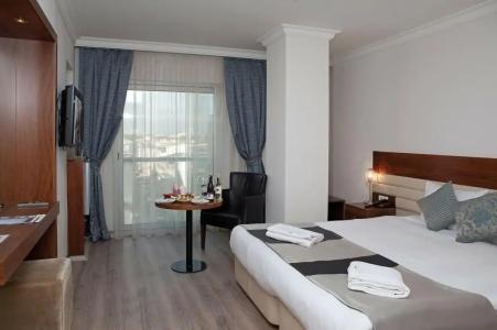 Residence - 68