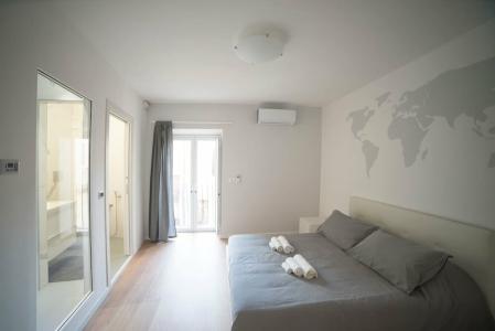 Suite Dreams - 25