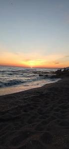 Airport Guest House - 1