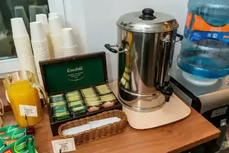 Democrat on Fontanka 104 2K - 99