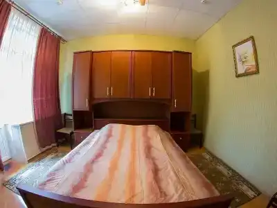  - 32