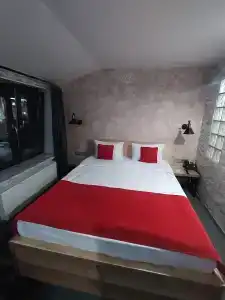 Na Mikhaylovskoy 9 - 60