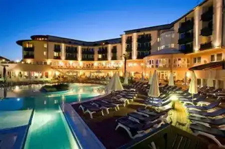 Lotus Therme & Spa - 29
