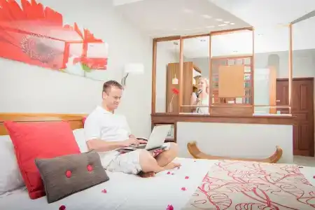 Le Peninsula Bay Beach Resort & Spa - 41