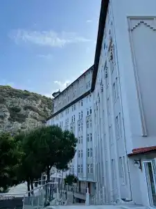 Ladonias Adakule	 - 95