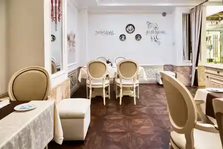 The State Hermitage Museum Official - 27