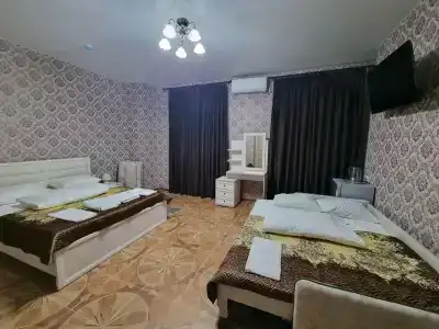 Lidiya - 77