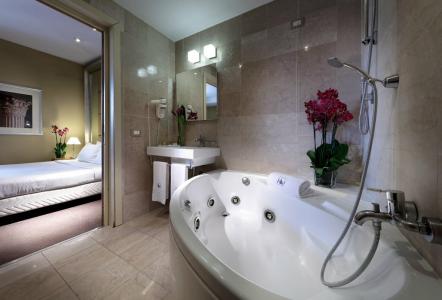 Mercure Roma Centro St. John - 11