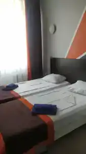 Viktoria - ZURO  - 27